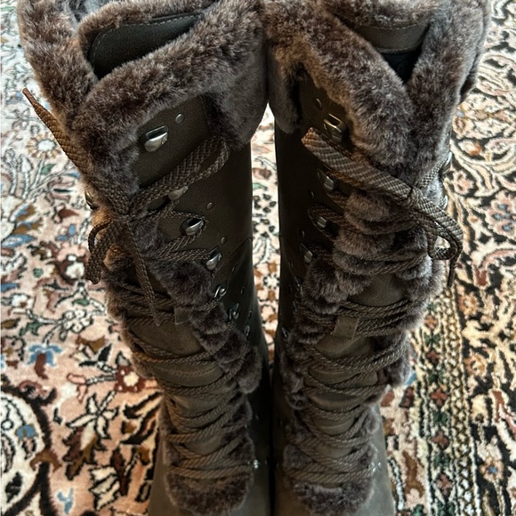 The North Face, Adrienne ll Winter Boot, size 8.5 - Picture 5 of 9